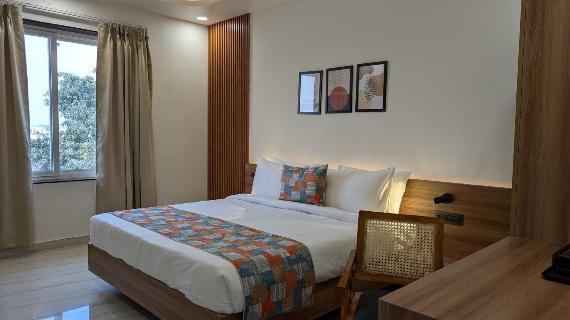 Hotel O Vasu Palace Ayodhya エクステリア 写真